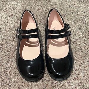 Black formal Kids Shoes. Size 9. GUC